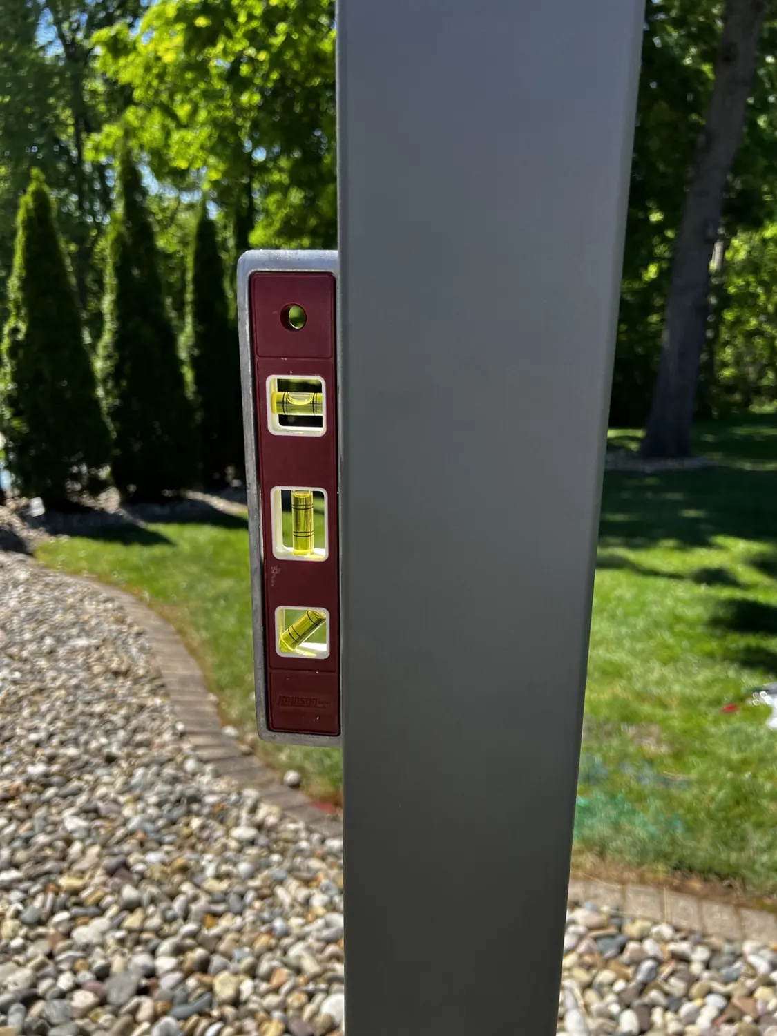 Post alignment verified during installation
